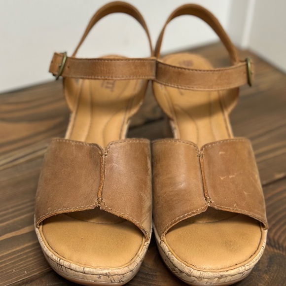 Women’s Børn Cognac Cork Wedge Sandals, Size 9 - Picture 1 of 4
